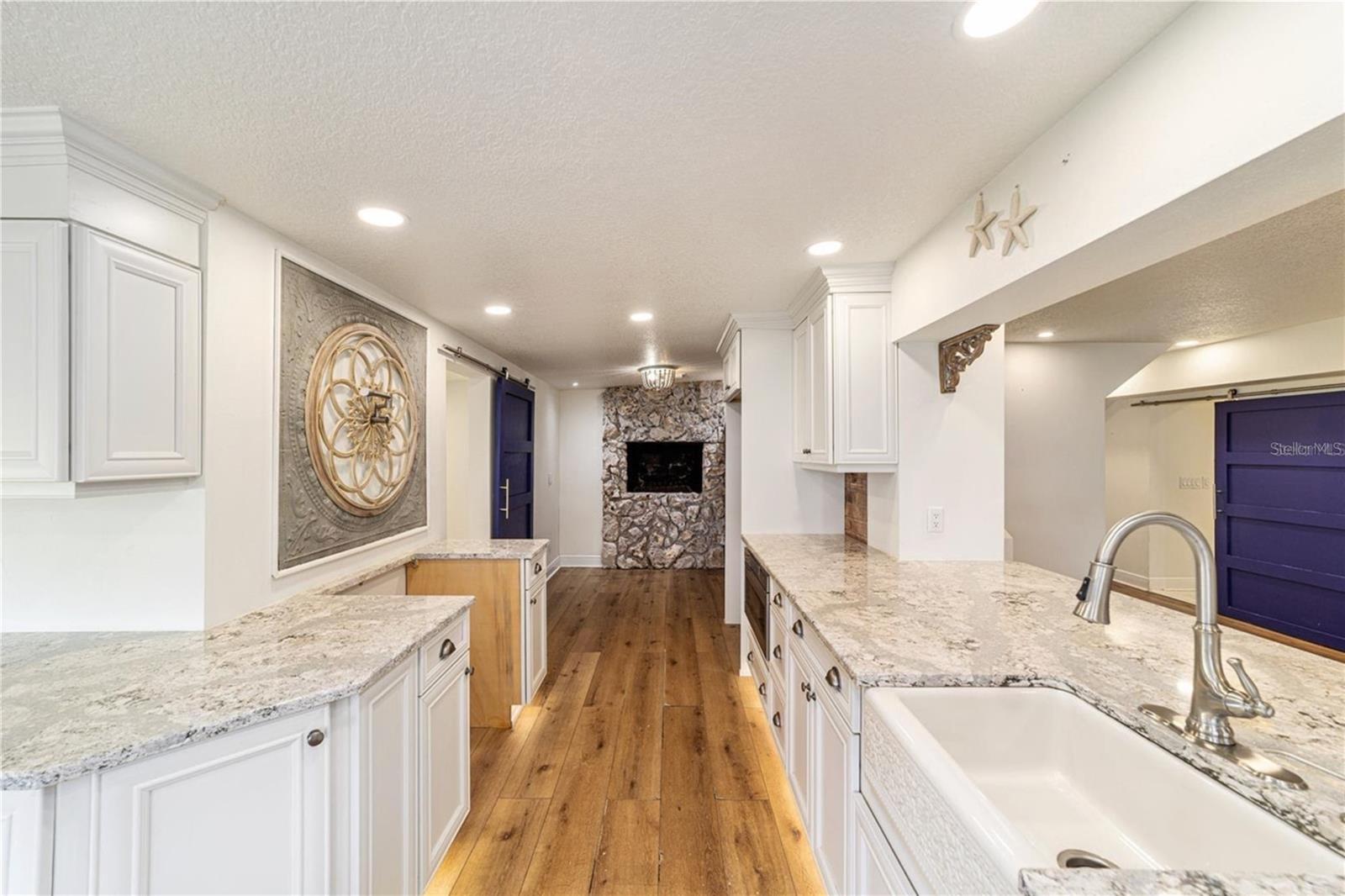 Listing photo id 16 for 10399 218th Lane Road