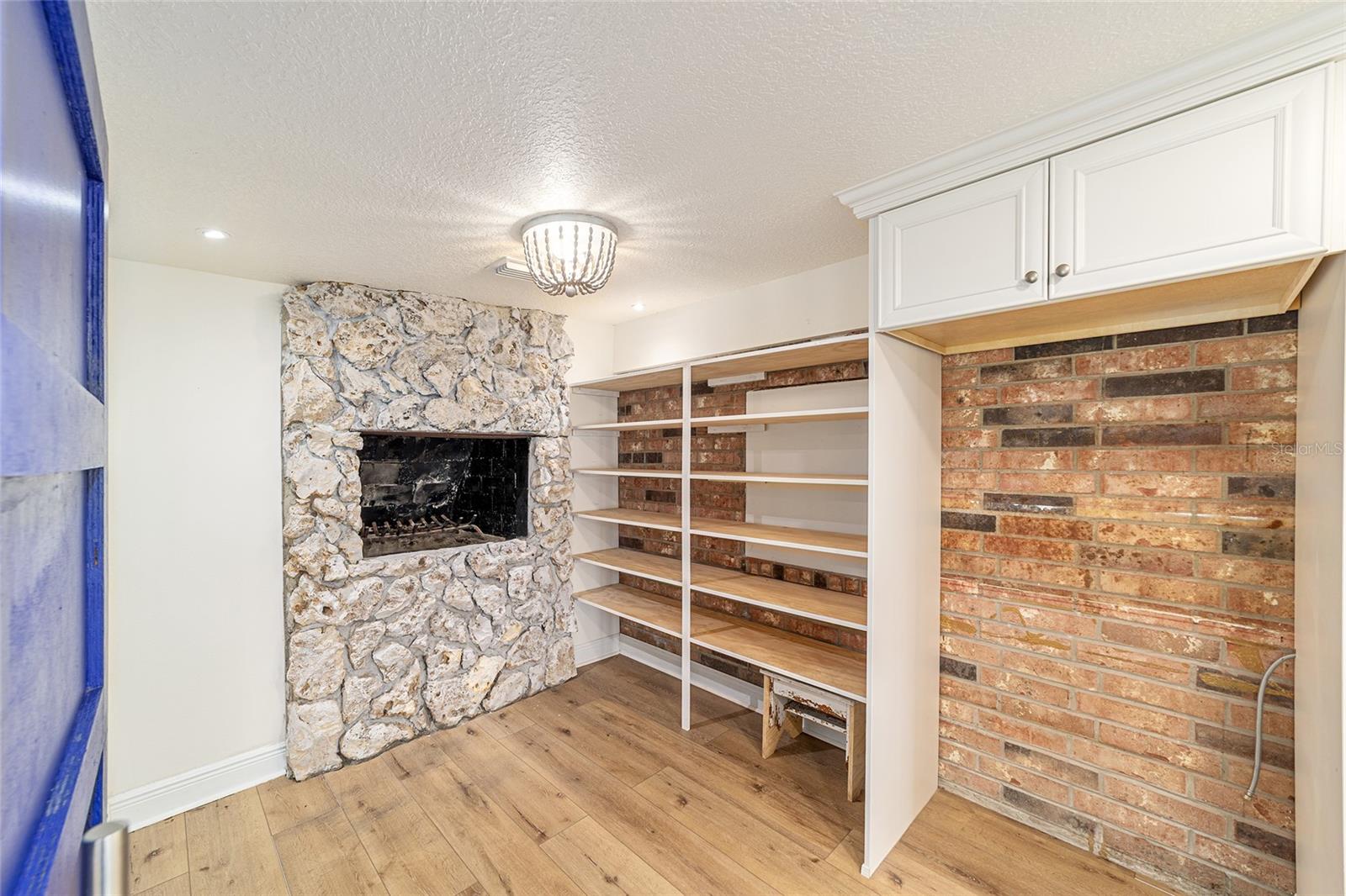 Listing photo id 19 for 10399 218th Lane Road
