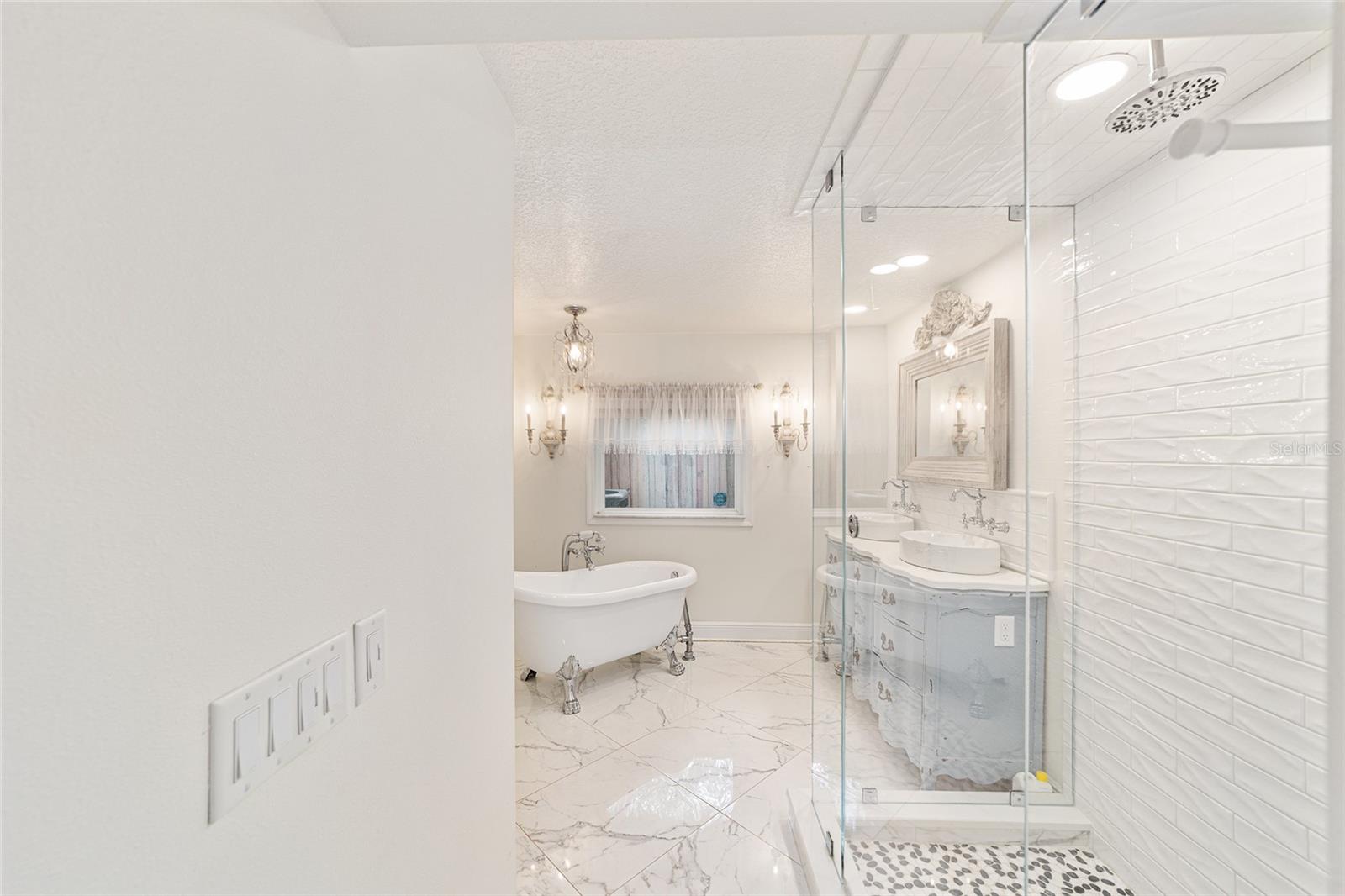Listing photo id 28 for 10399 218th Lane Road