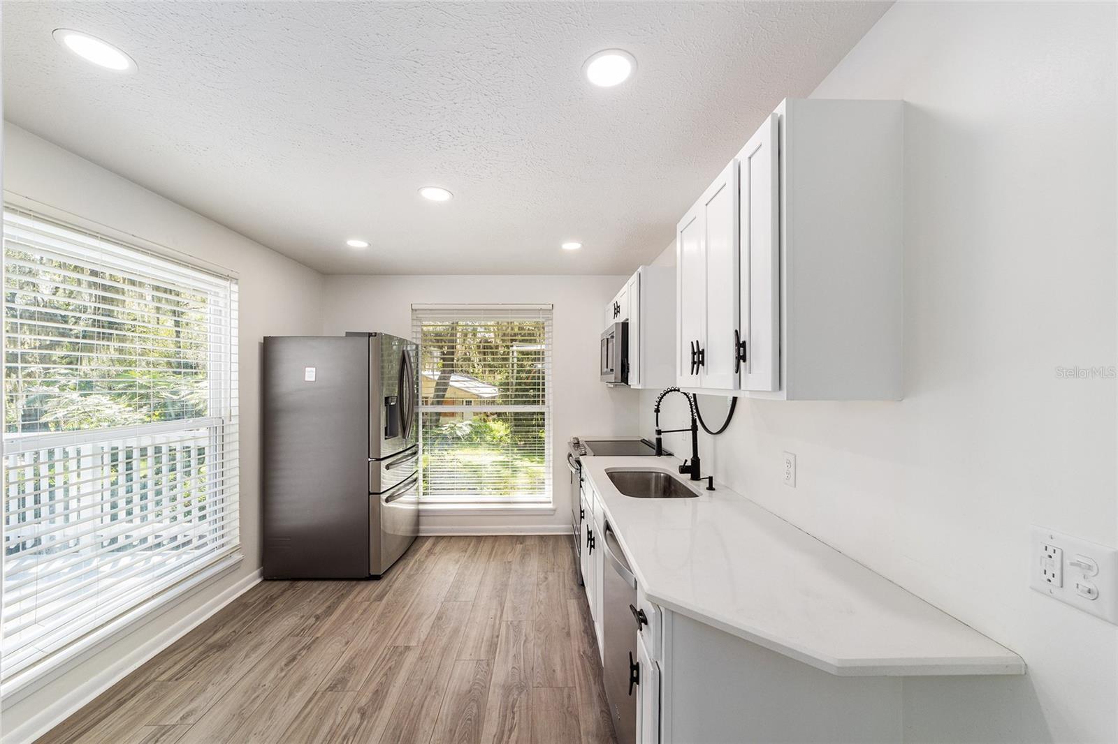 Listing photo id 40 for 10399 218th Lane Road