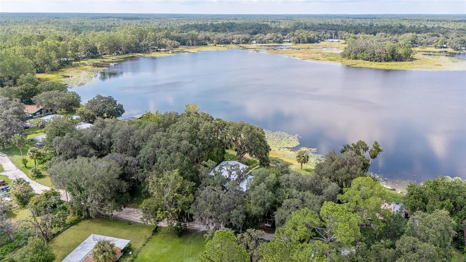 Listing photo id 63 for 10399 218th Lane Road