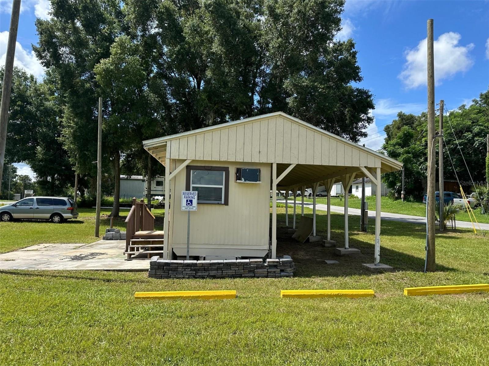 Listing photo id 9 for 4662 Carl G Rose Highway
