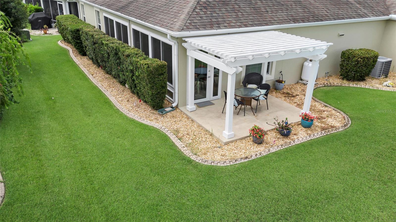 Listing photo id 35 for 491 Harlow Lane