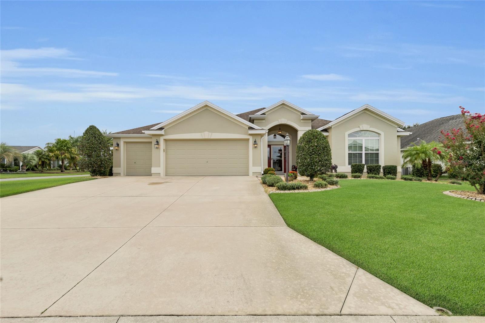 Listing photo id 39 for 491 Harlow Lane