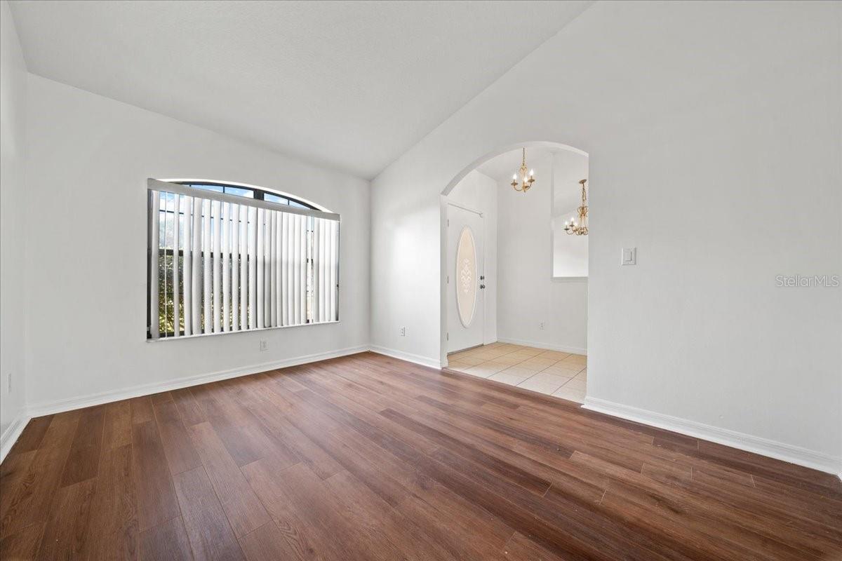 Image 8 of 77 For 5659 89th Place