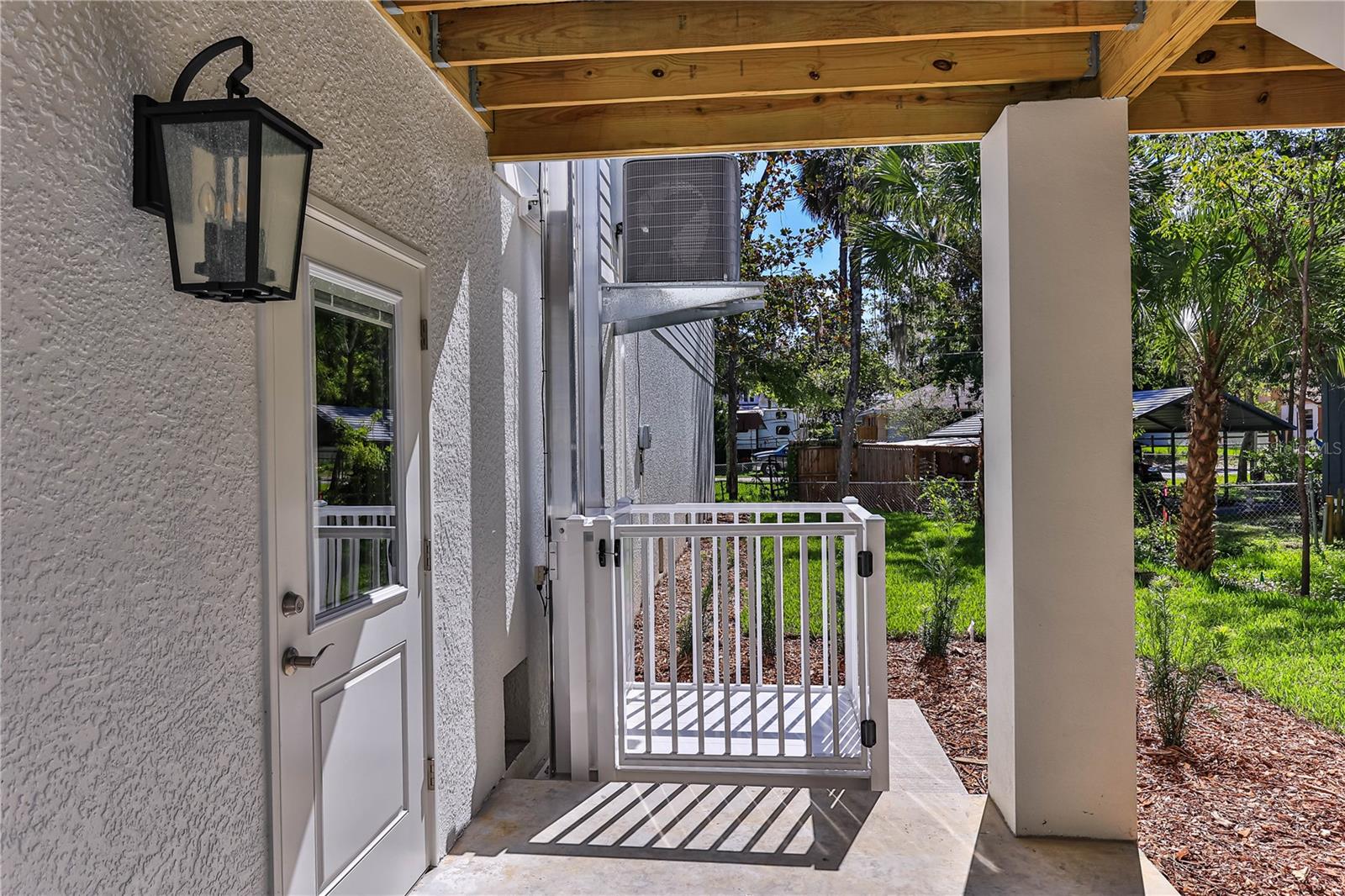 Image 12 of 56 For 130 Crystal Street