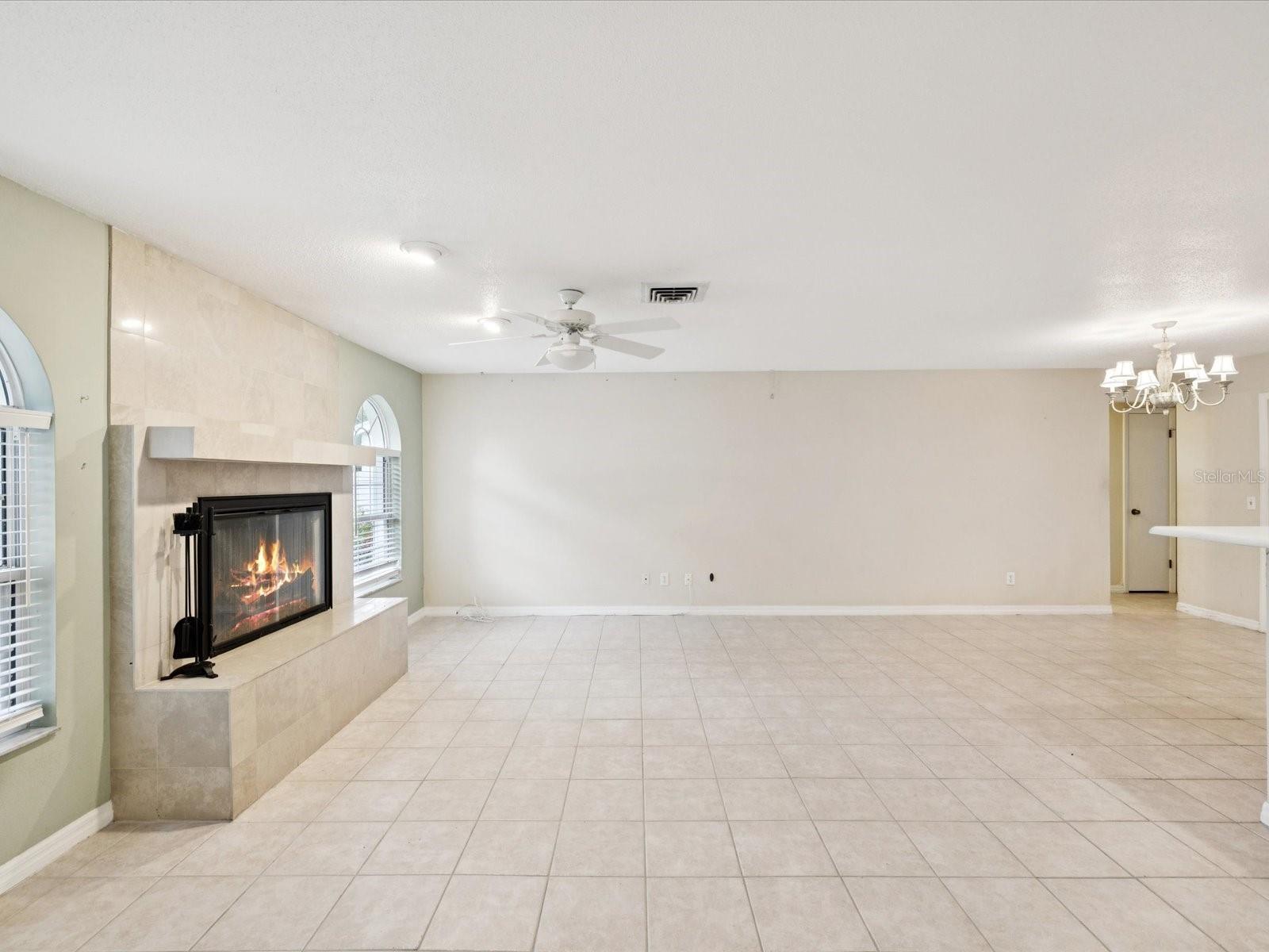 Image 10 of 79 For 2554 Rolling Oaks Drive