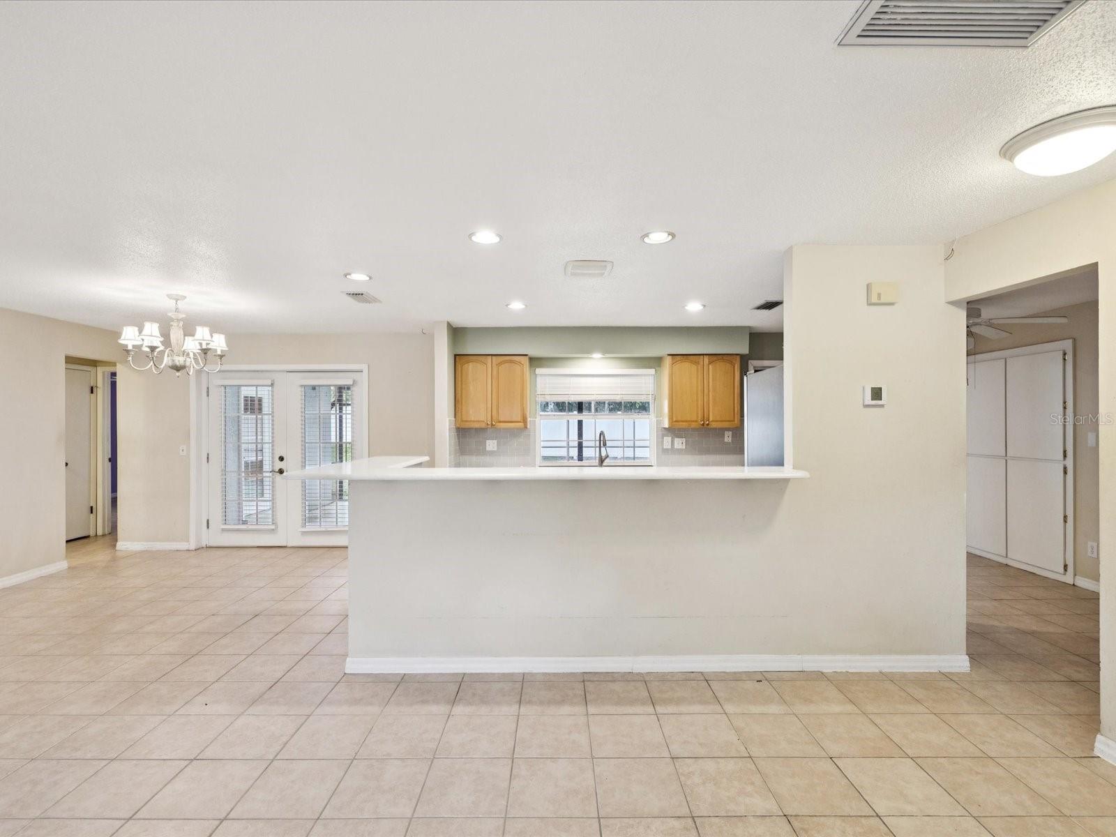 Image 12 of 79 For 2554 Rolling Oaks Drive