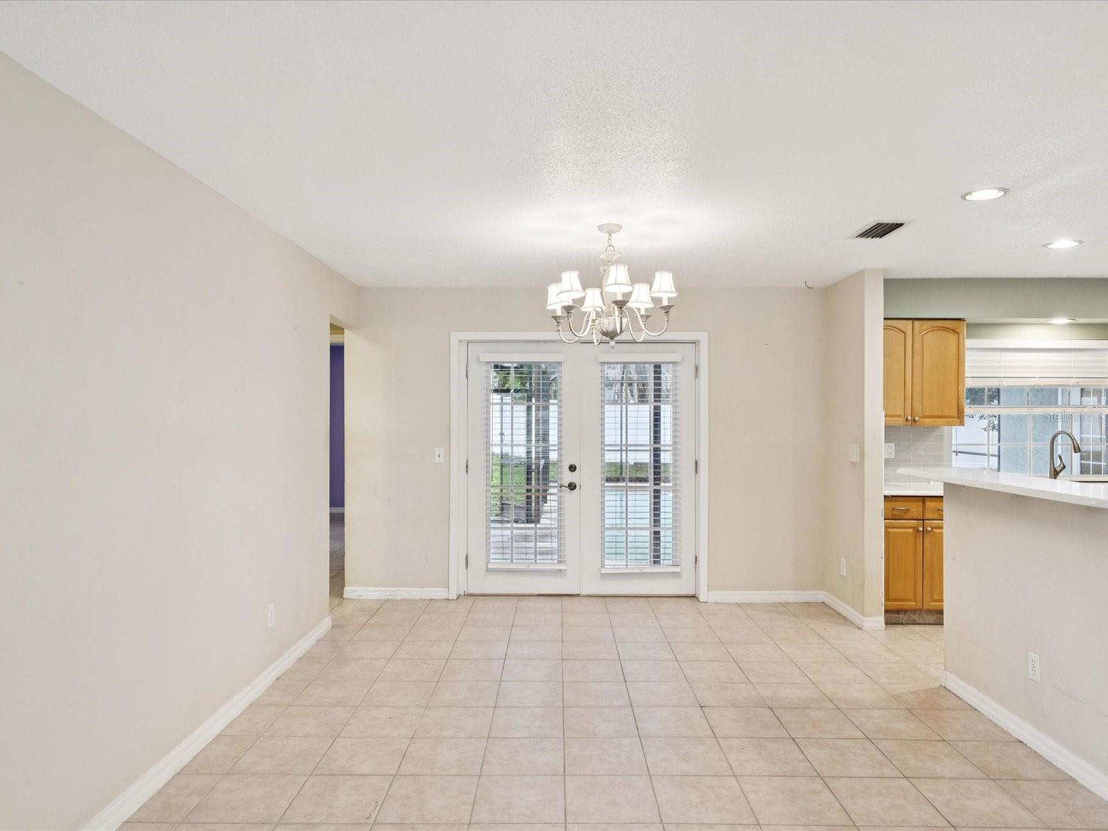 Image 13 of 79 For 2554 Rolling Oaks Drive
