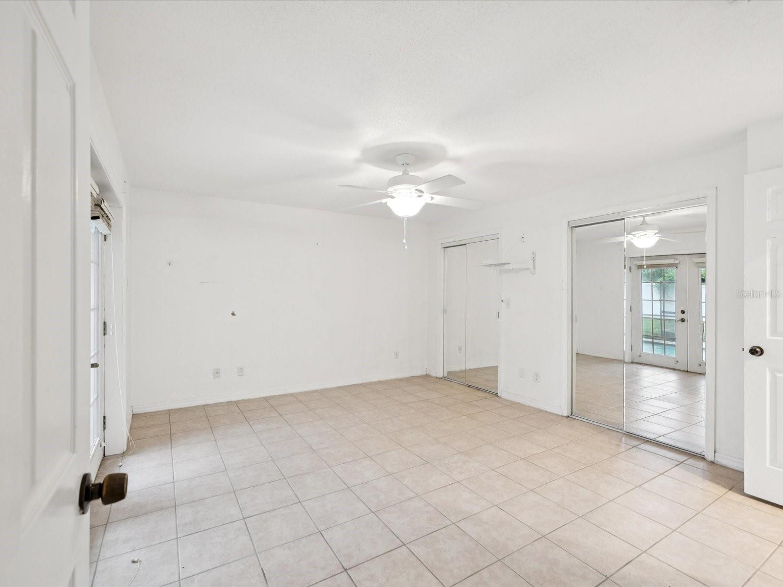 Image 20 of 79 For 2554 Rolling Oaks Drive