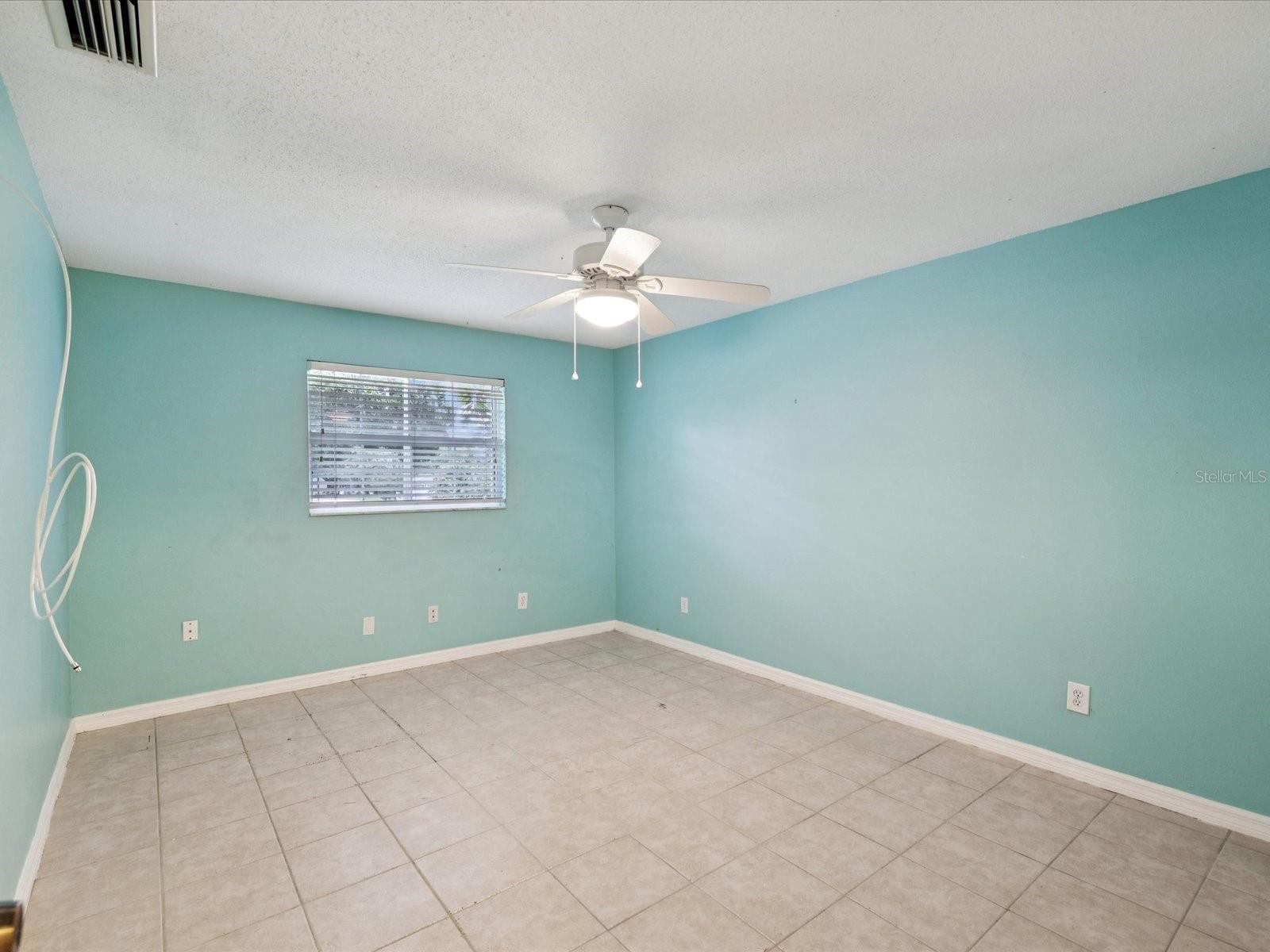 Image 29 of 79 For 2554 Rolling Oaks Drive