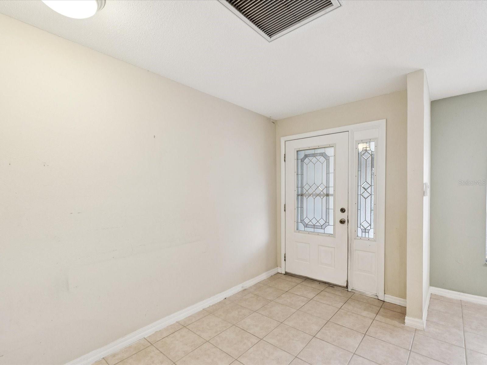 Image 7 of 79 For 2554 Rolling Oaks Drive