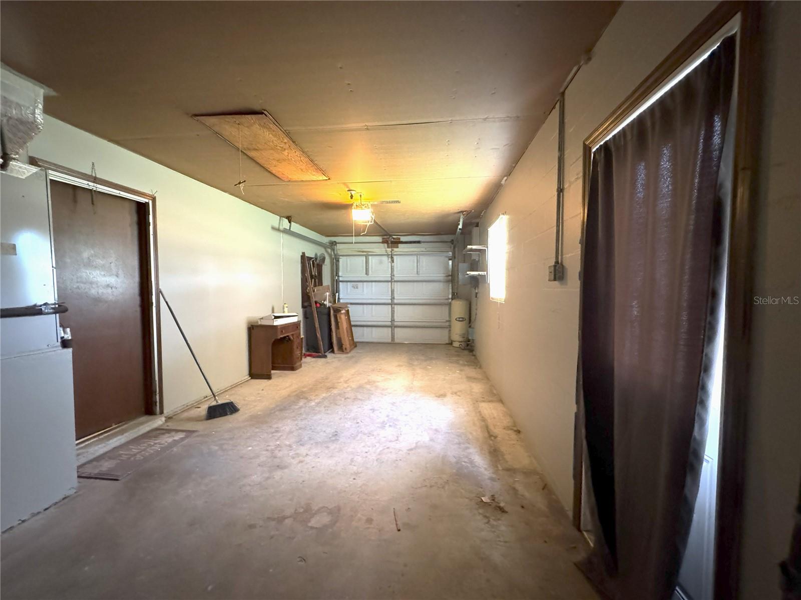 Listing photo id 14 for 6001 Penrose Street
