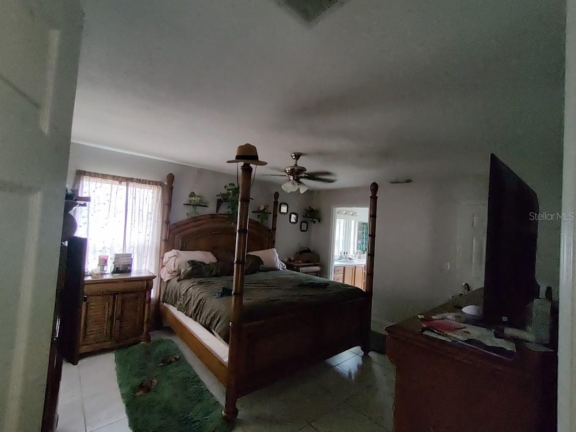 Listing photo id 2 for 6997 Hemlock Road