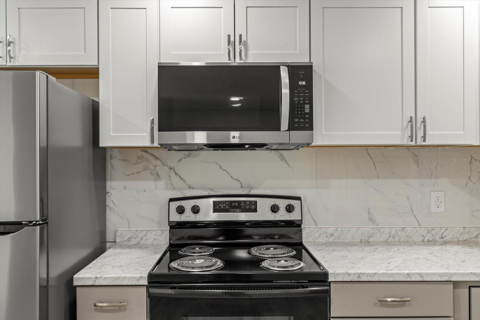 Listing photo id 8 for 5700 Calgary Terrace