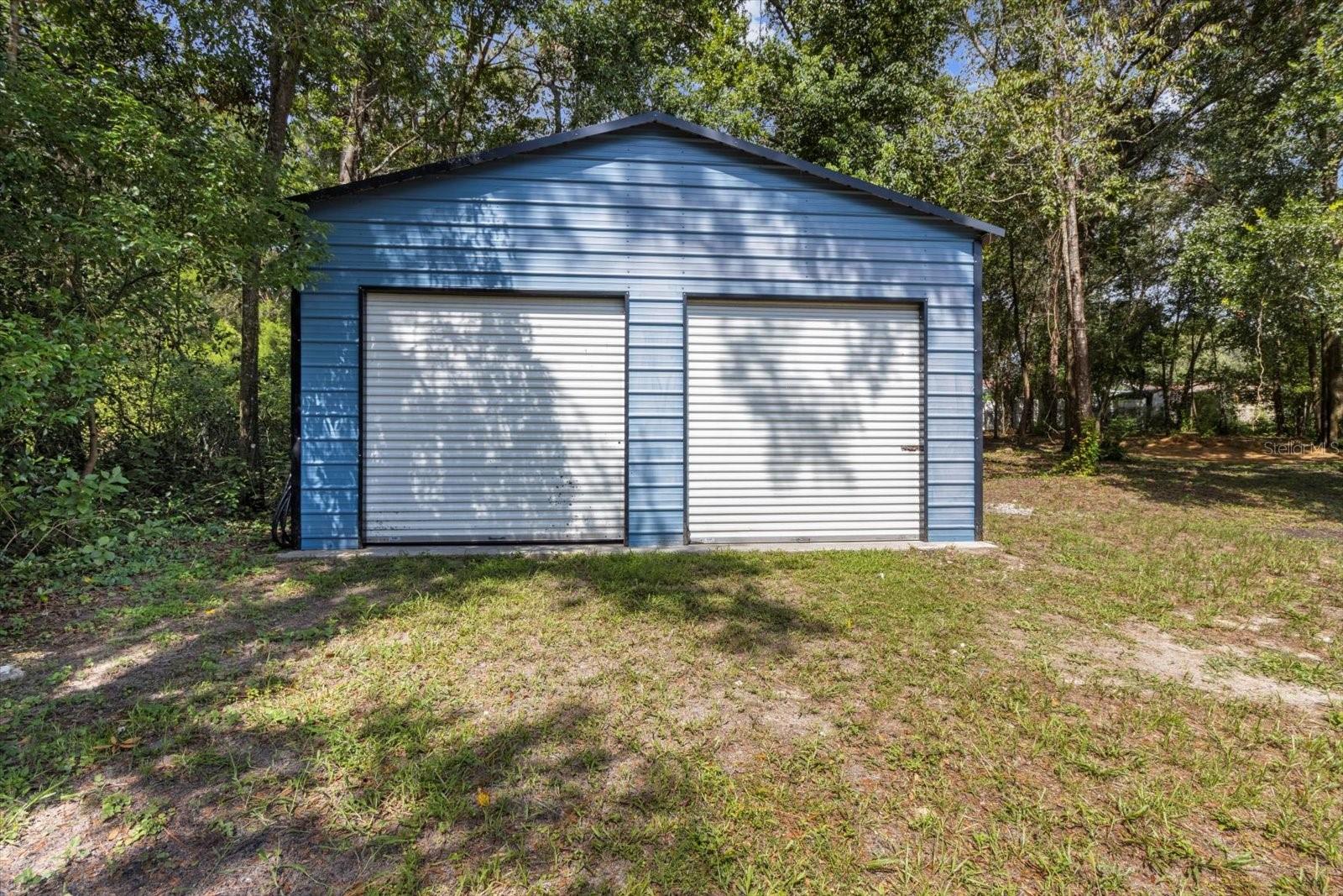 Listing photo id 0 for 5700 Calgary Terrace