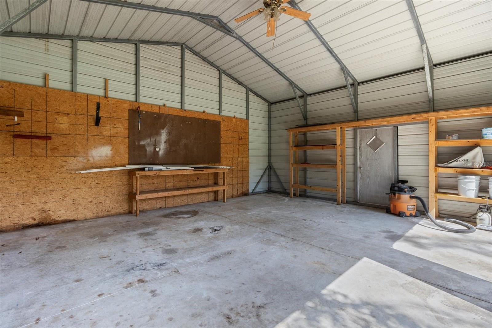 Listing photo id 30 for 5700 Calgary Terrace