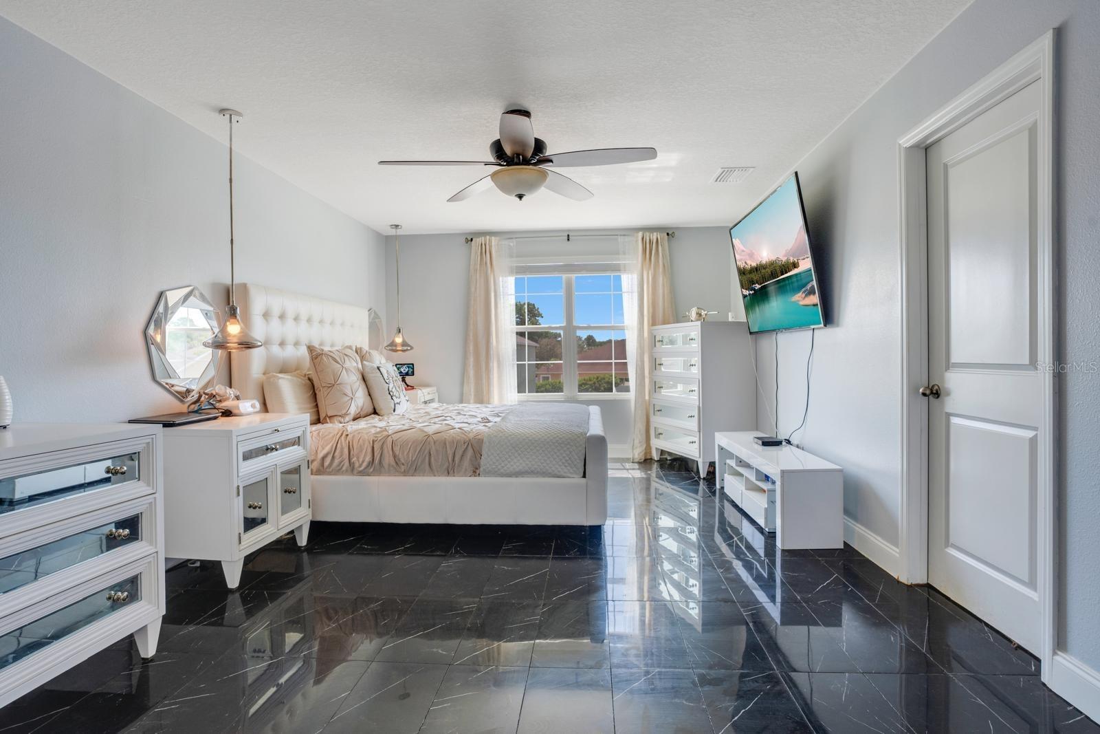 Image 21 of 43 For 4583 27th Street