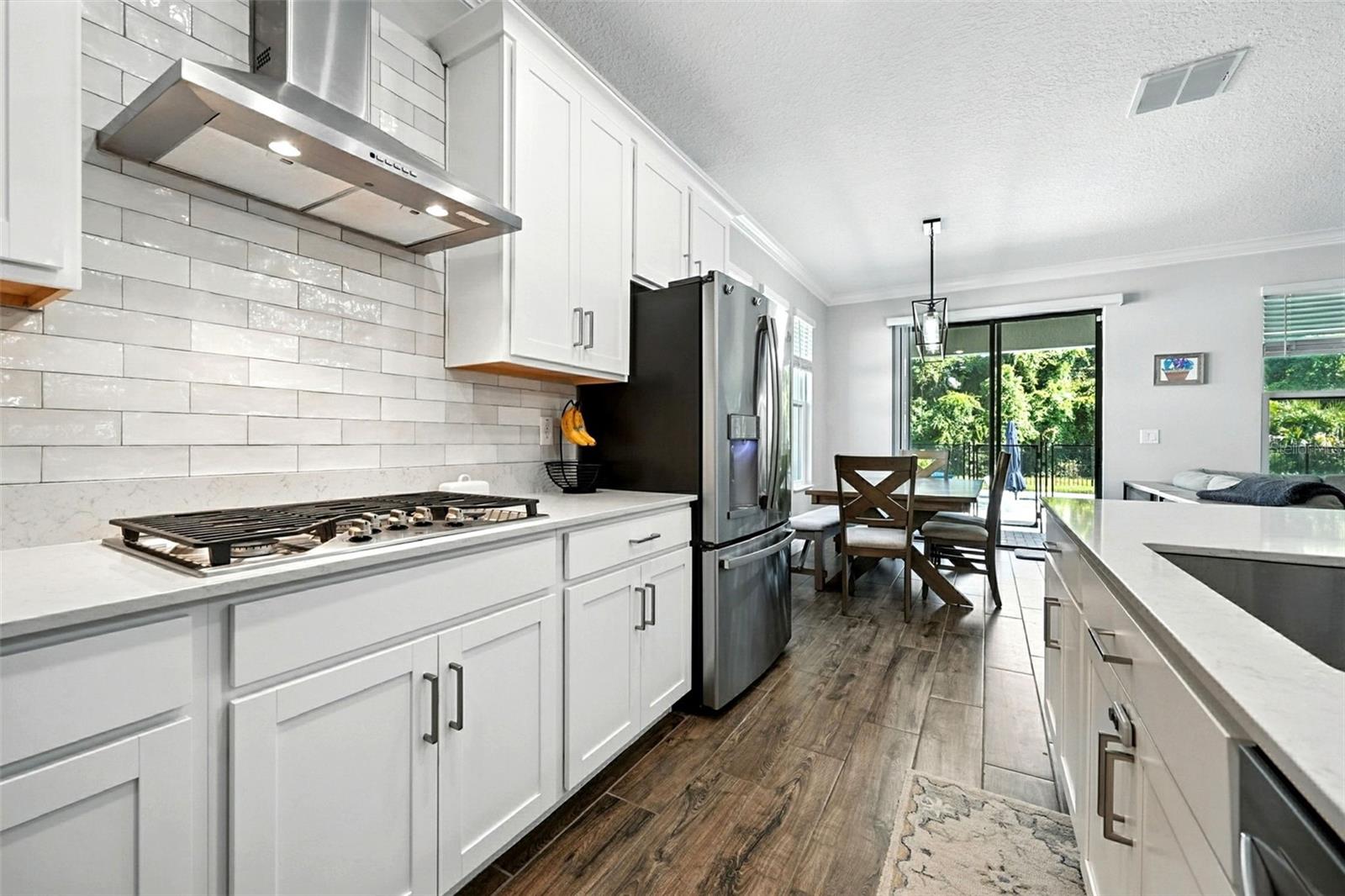 Image 13 of 61 For 469 38th Street