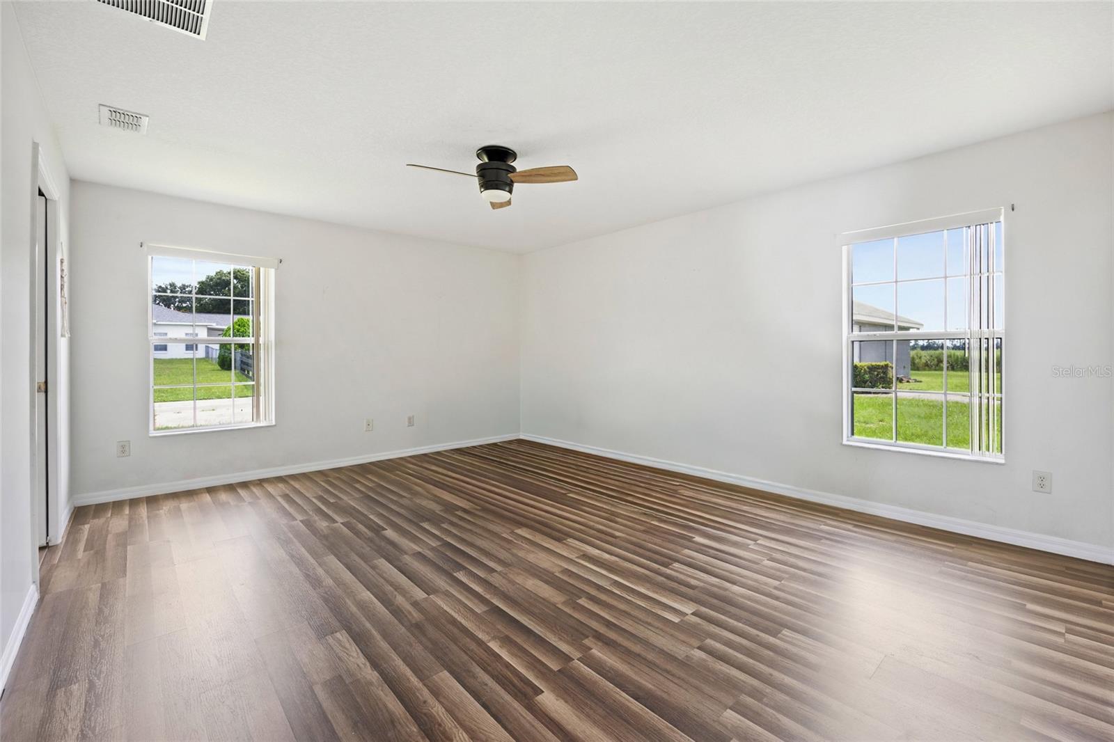 Image 13 of 43 For 6784 89th Street
