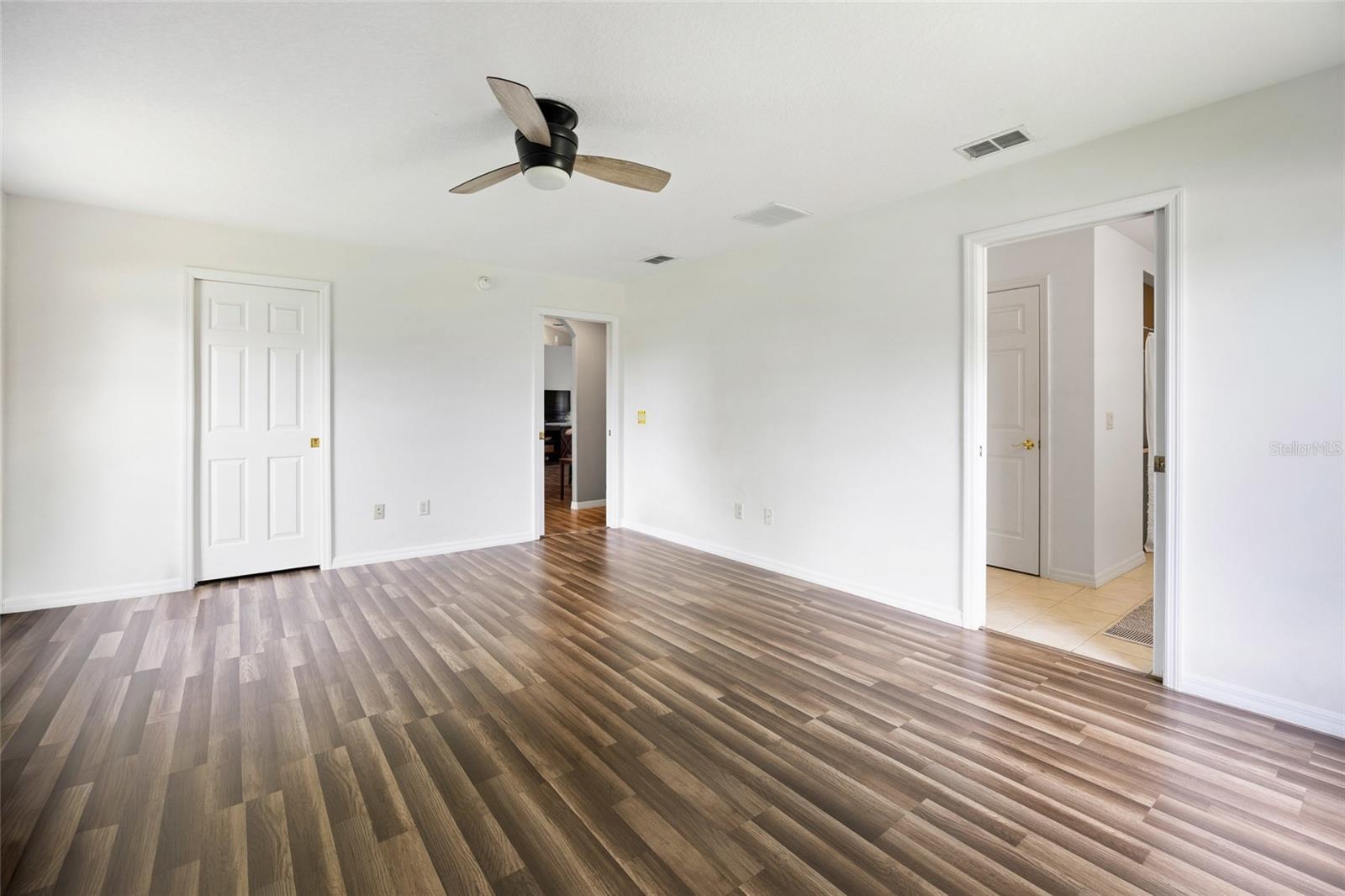 Image 14 of 43 For 6784 89th Street