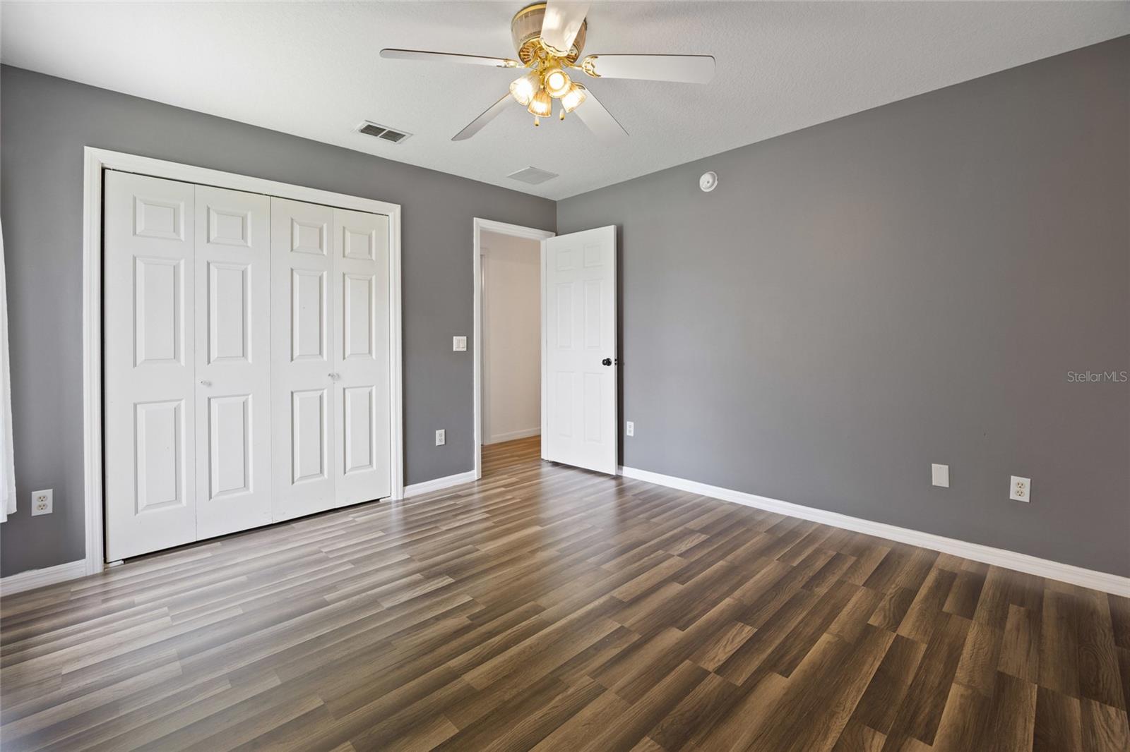 Image 23 of 43 For 6784 89th Street