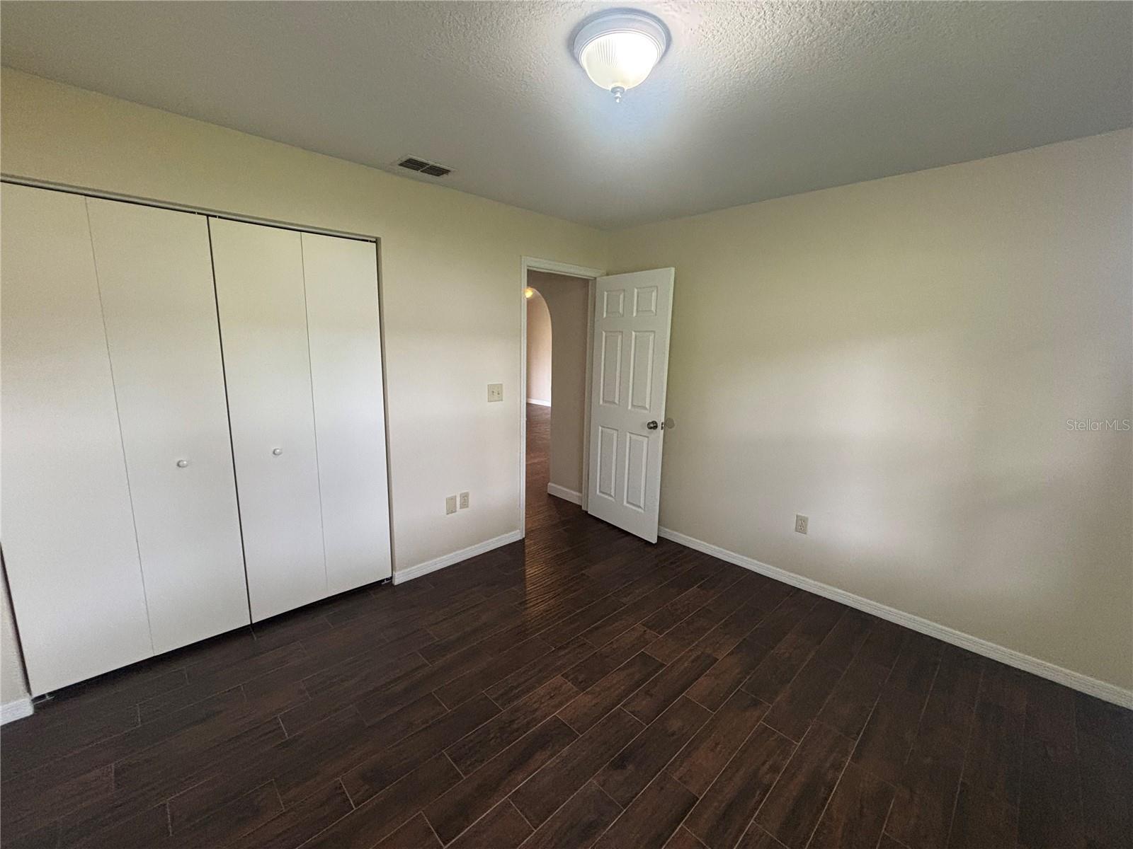 Image 11 of 27 For 11010 58th Avenue Road