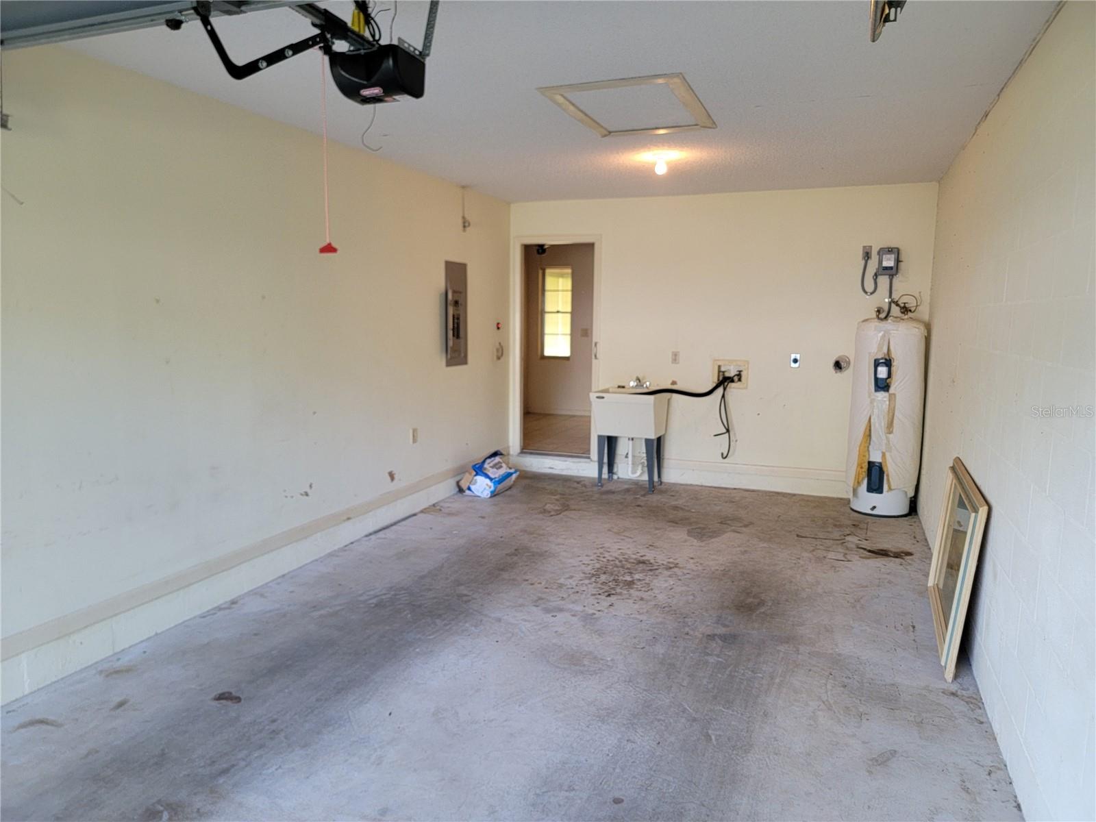 Image 29 of 31 For 8710 96th Street C