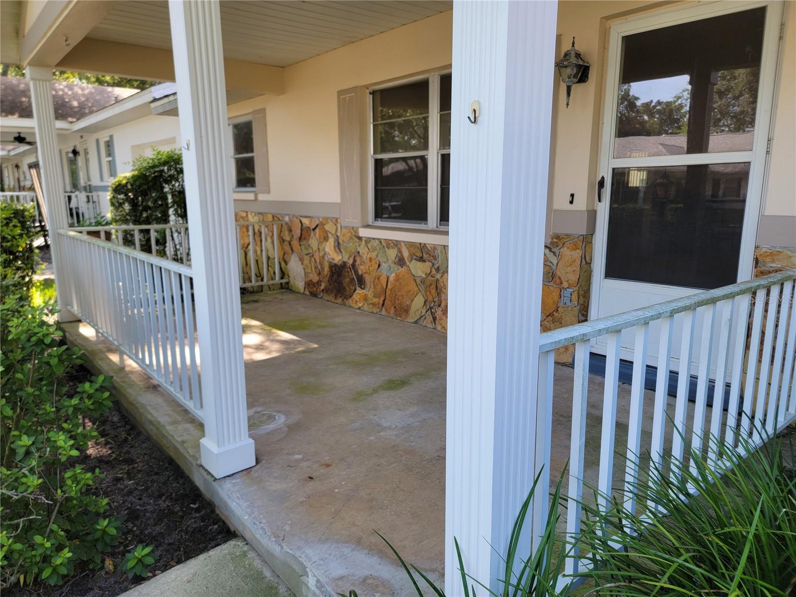 Image 3 of 31 For 8710 96th Street C
