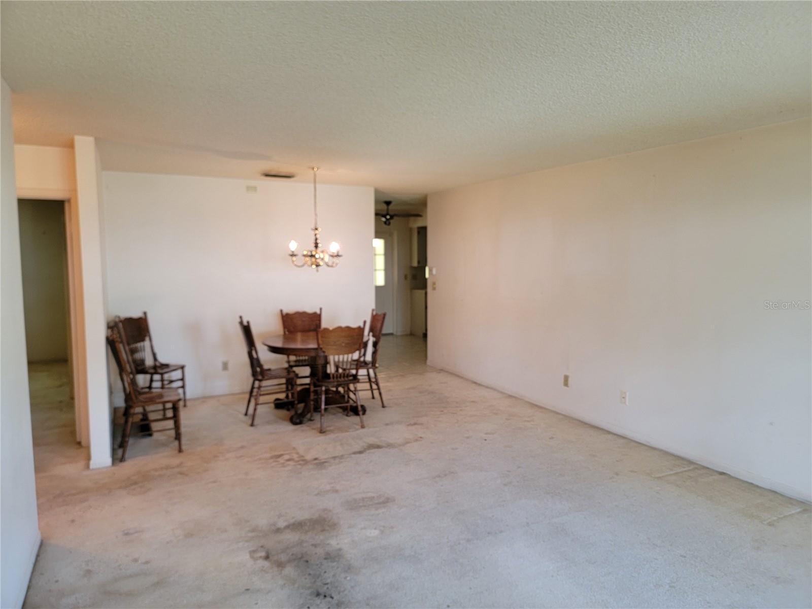 Image 5 of 31 For 8710 96th Street C