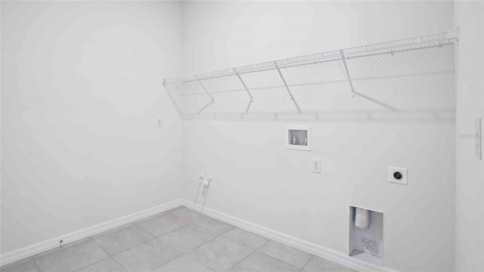 Image 15 of 22 For 6040 46th Drive