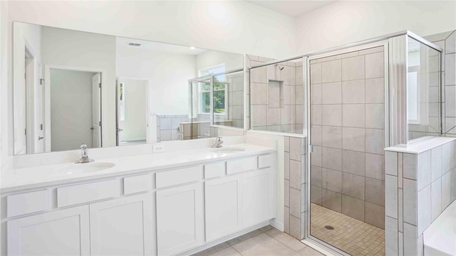 Image 16 of 22 For 6040 46th Drive