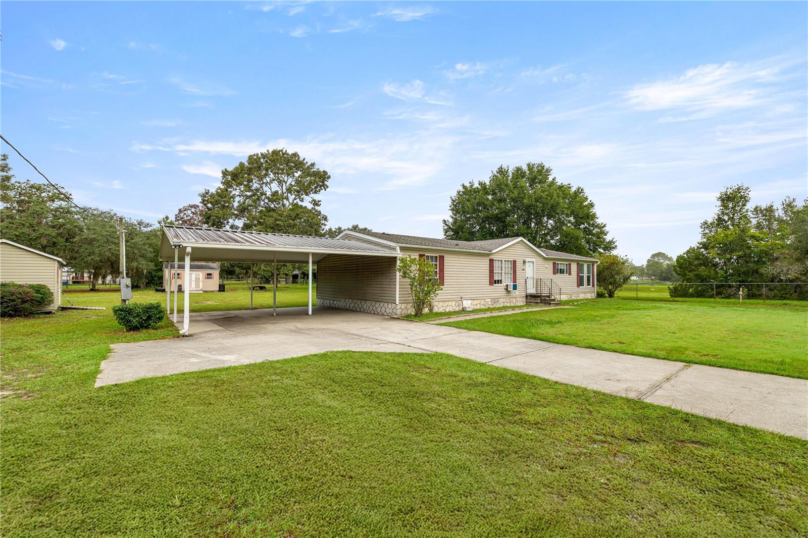 Image 3 of 27 For 4440 40th Avenue