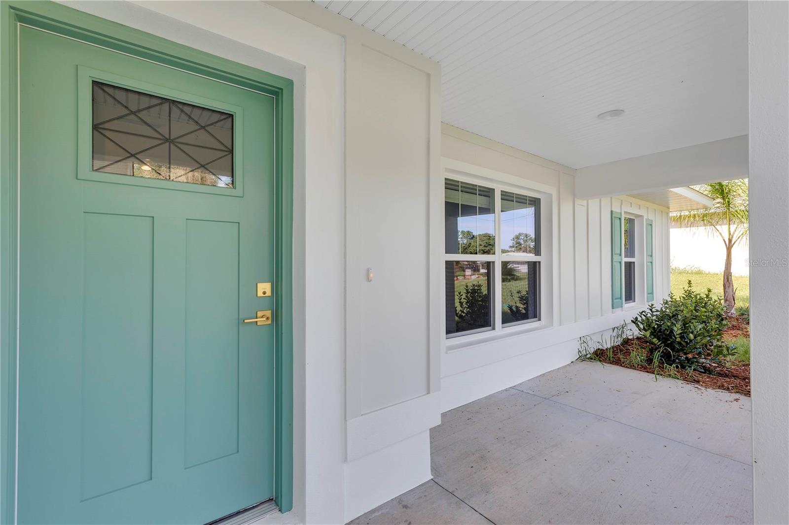 Image 3 of 11 For 2216 24th Terrace