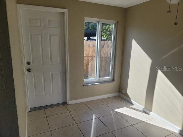 Image 18 of 30 For 2825 8th Street