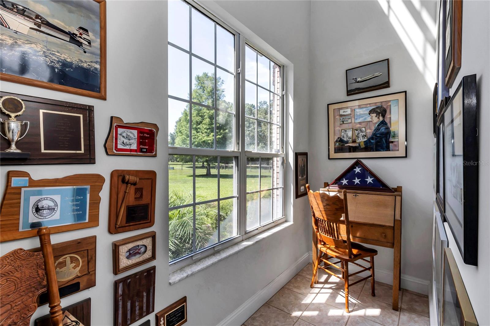 Listing photo id 9 for 1309 Bessent Road