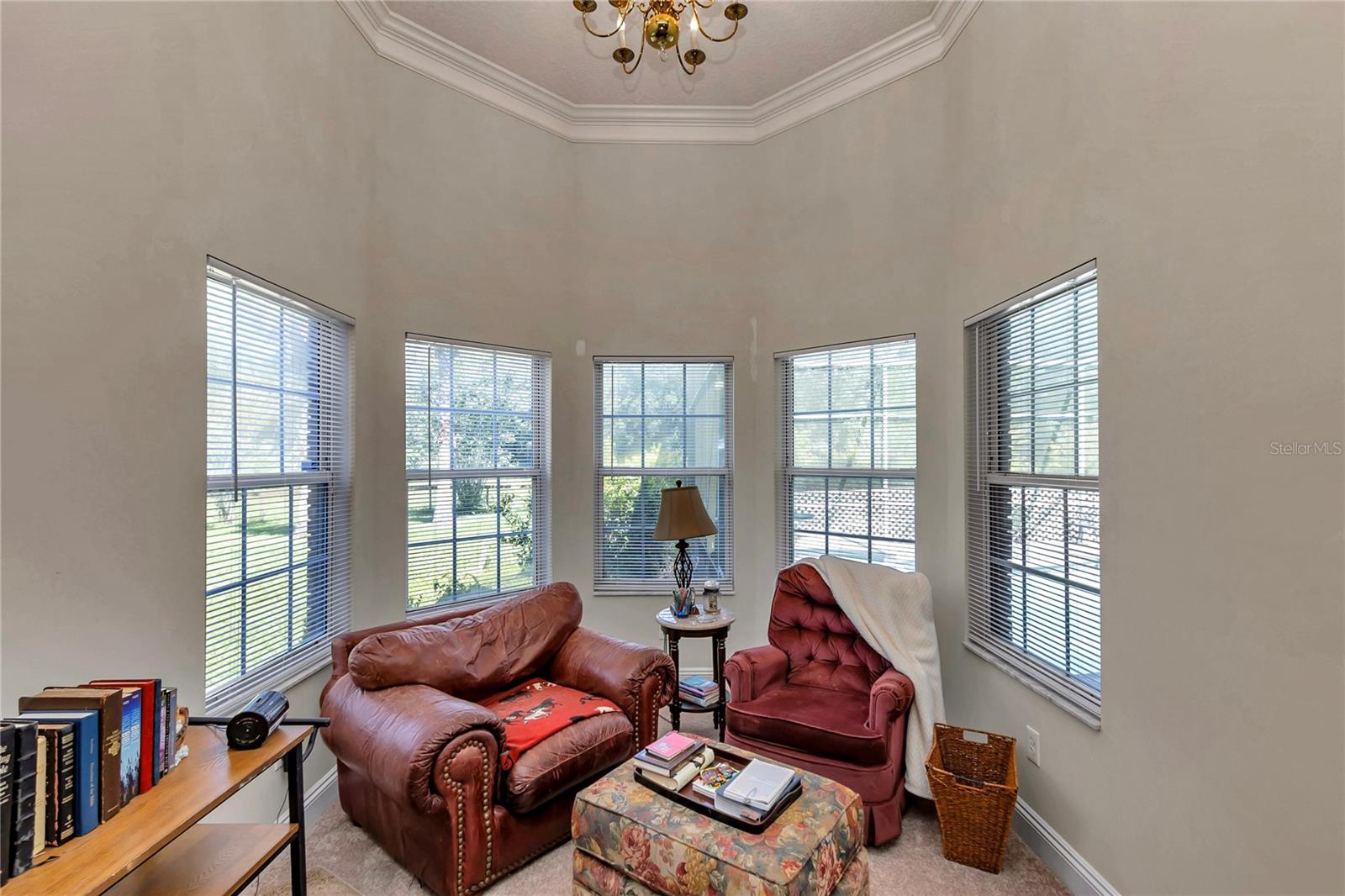 Listing photo id 21 for 1309 Bessent Road