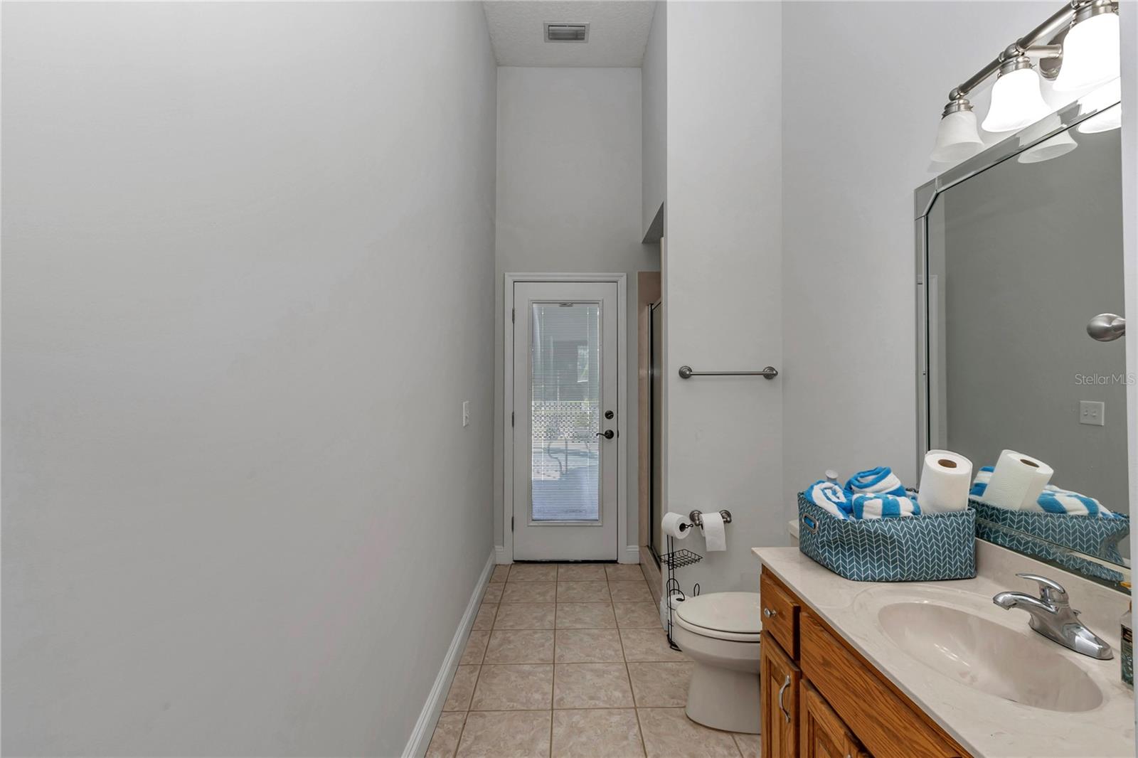 Listing photo id 34 for 1309 Bessent Road