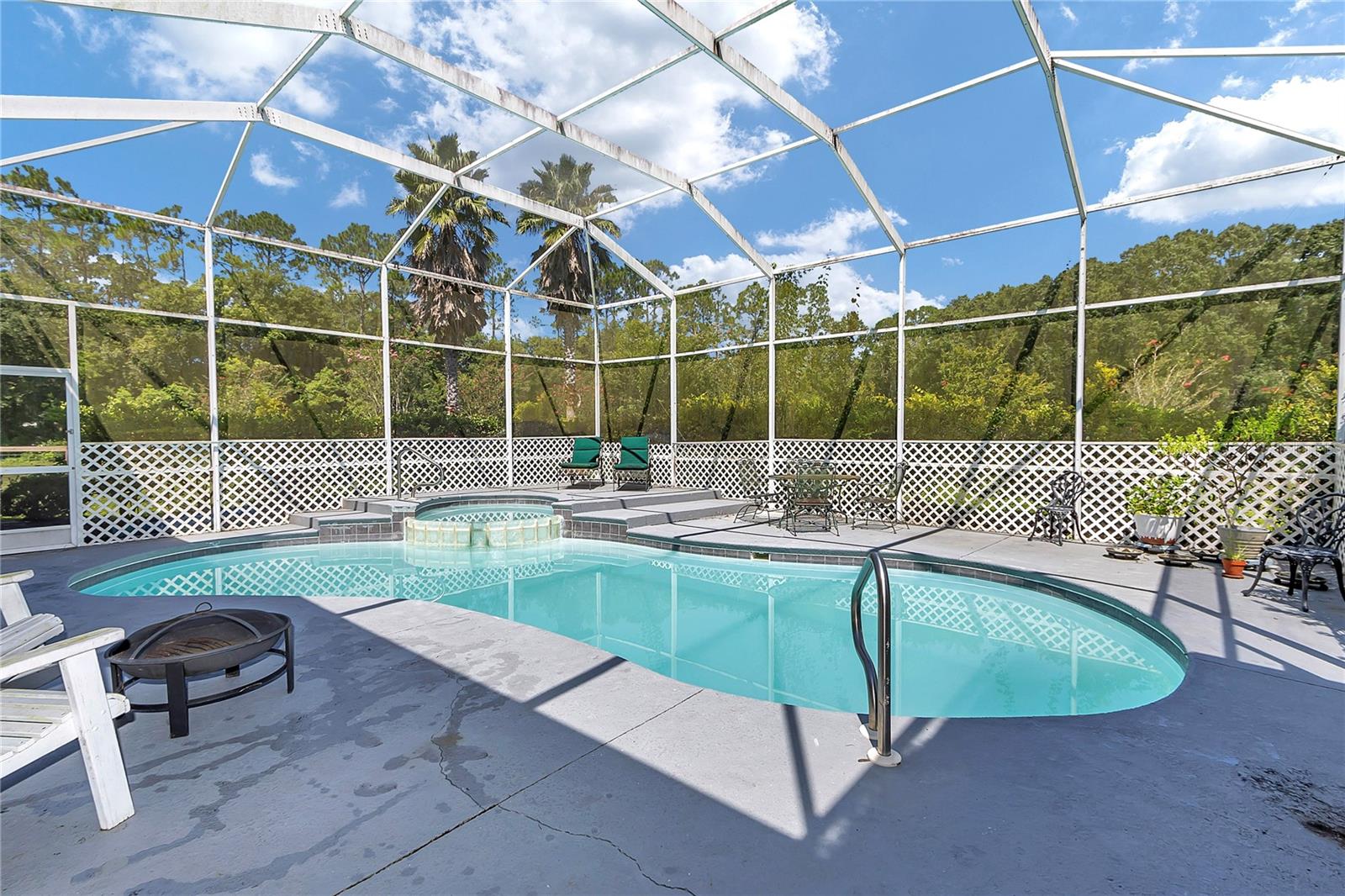 Listing photo id 41 for 1309 Bessent Road