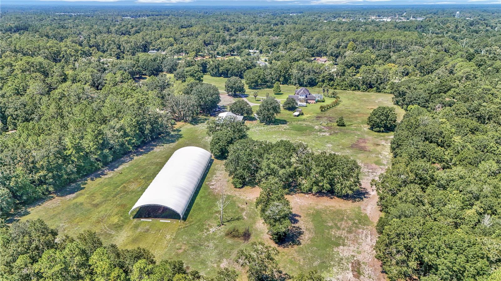 Listing photo id 63 for 1309 Bessent Road