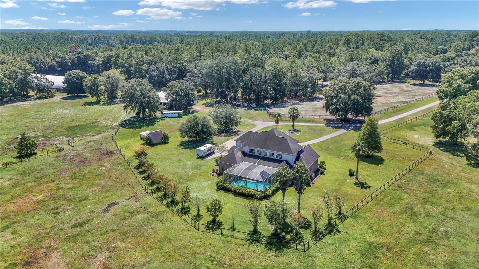 Listing photo id 65 for 1309 Bessent Road