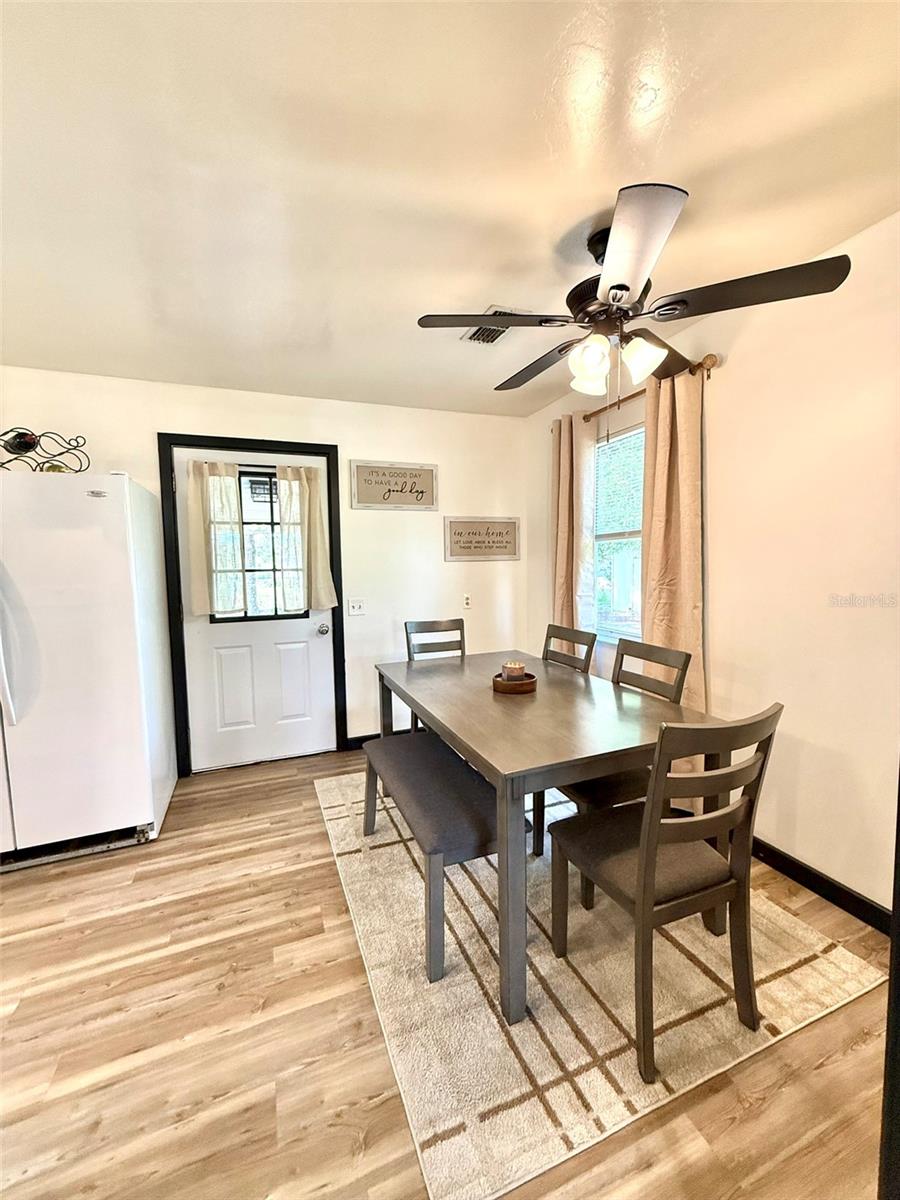 Image 16 of 31 For 14972 27th Lane