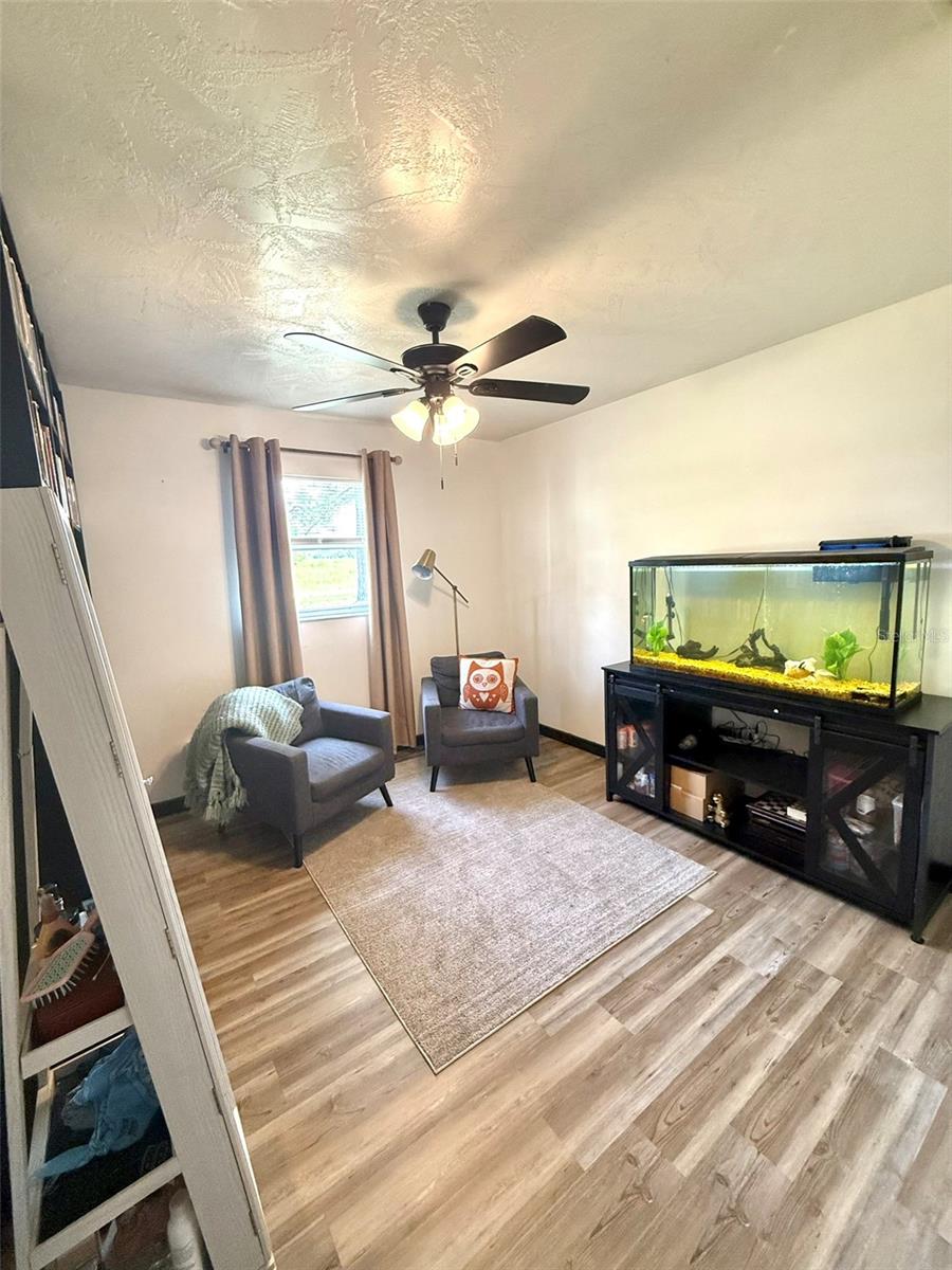 Image 27 of 31 For 14972 27th Lane