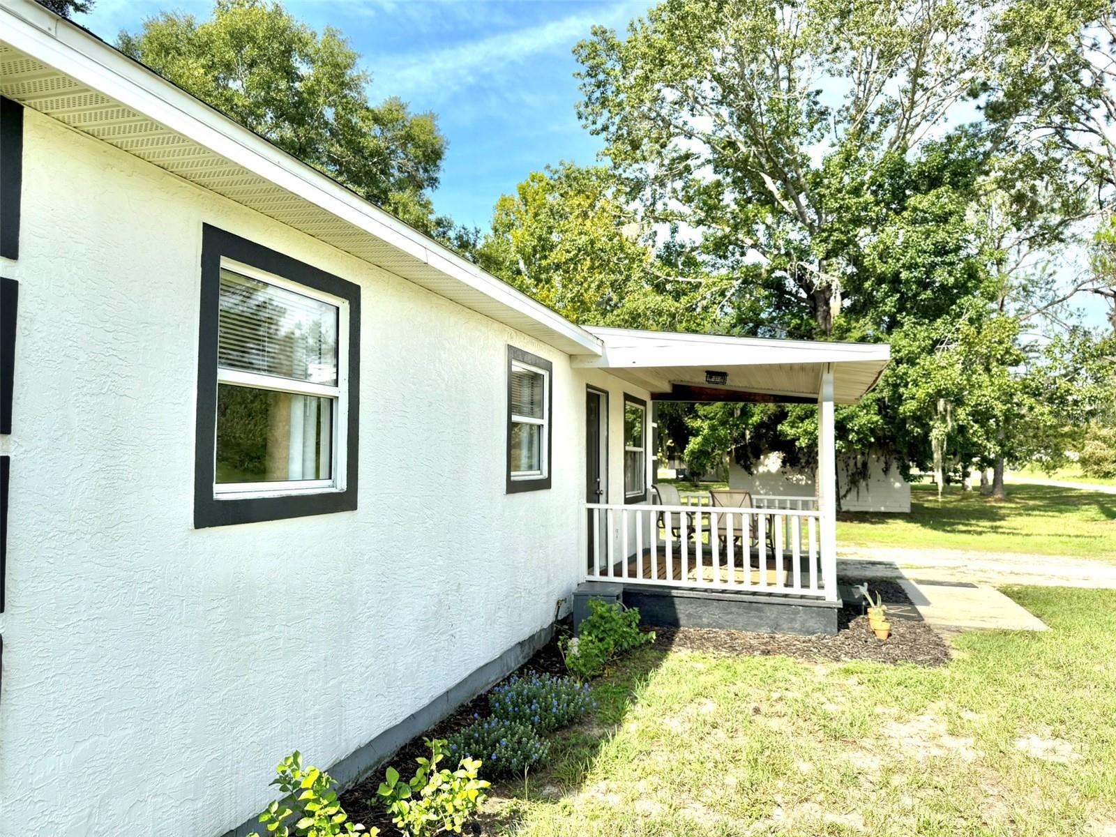 Image 5 of 31 For 14972 27th Lane