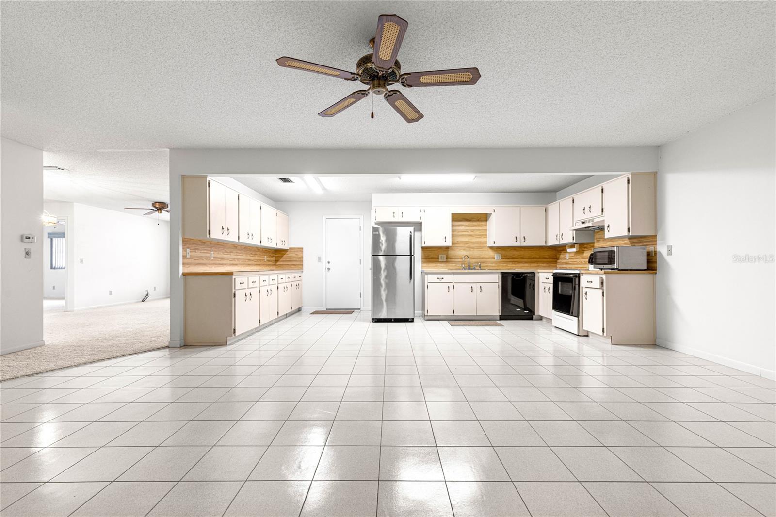 Image 12 of 22 For 8705 95th Street C