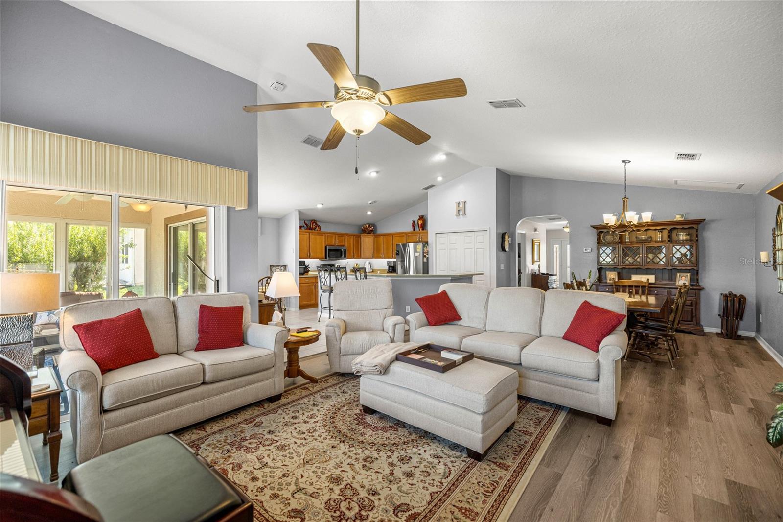 Image 15 of 36 For 11193 173rd Place