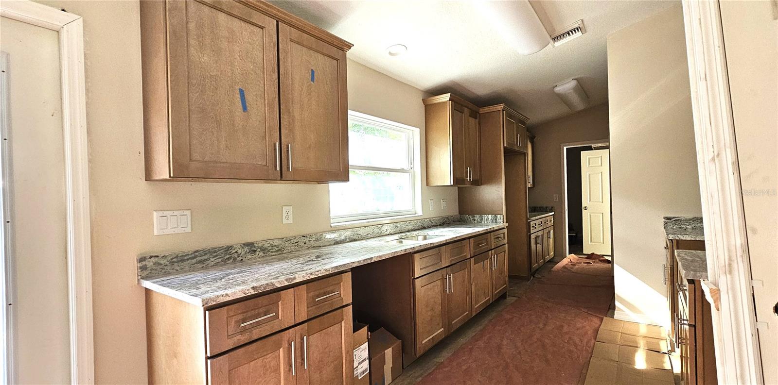 Image 9 of 13 For 202 21st Avenue