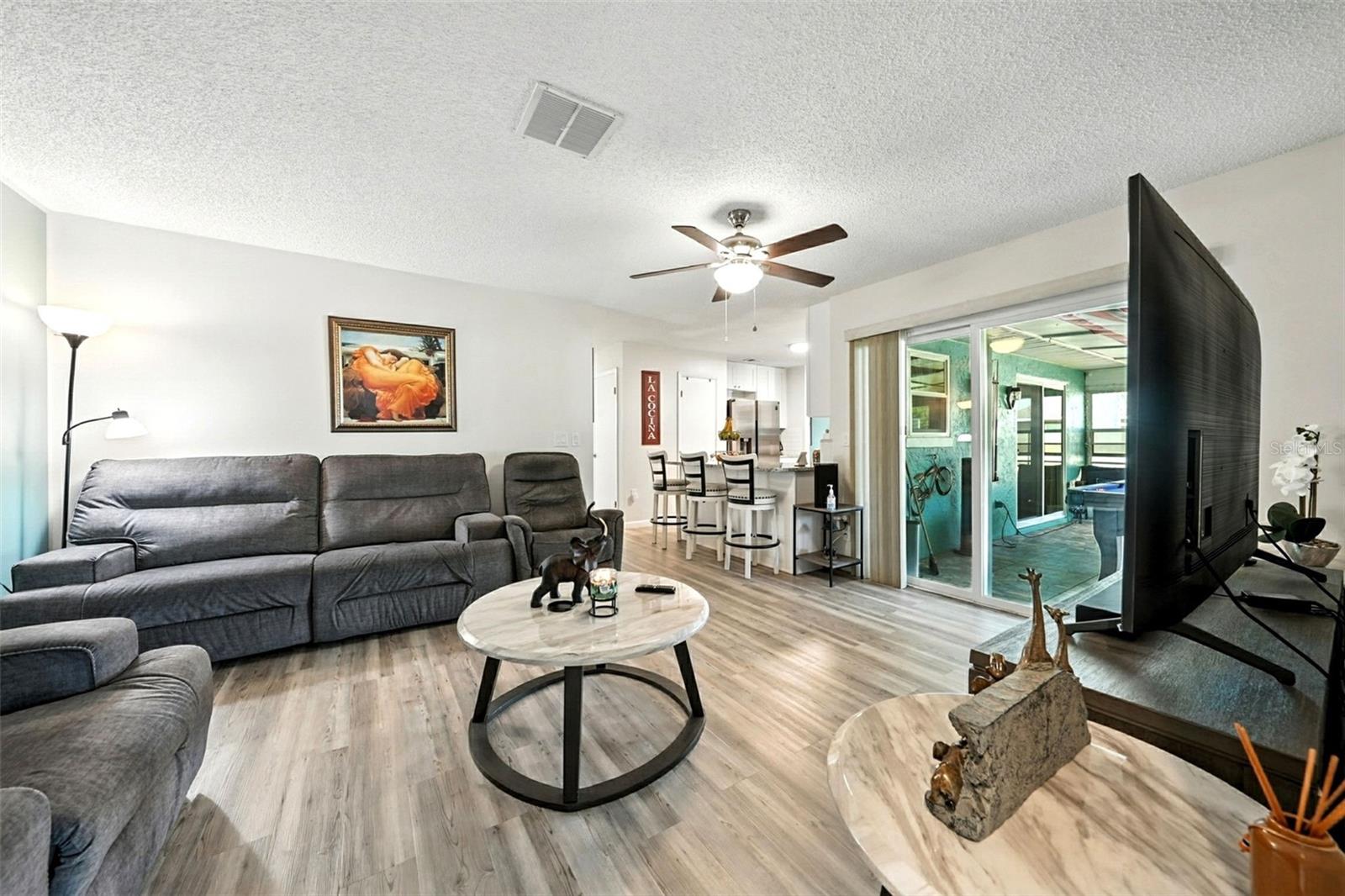 Image 21 of 57 For 317 Bahia Circle