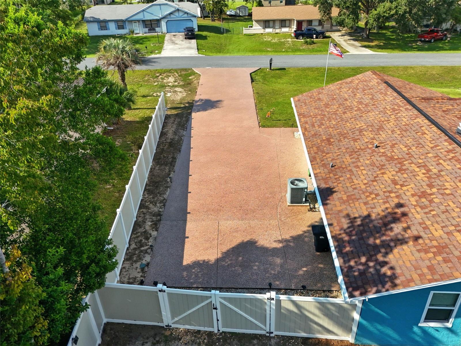 Image 6 of 57 For 317 Bahia Circle
