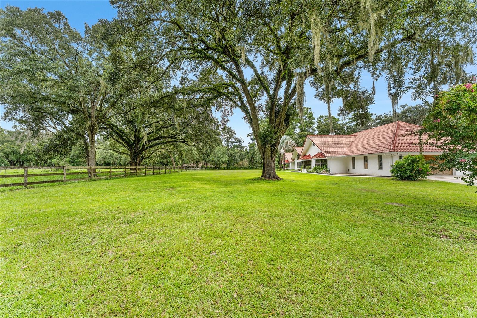 Image 2 of 33 For 553 205th Avenue